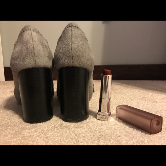 Adrienne Vittadini Oxford Heels - Picture 5 of 6